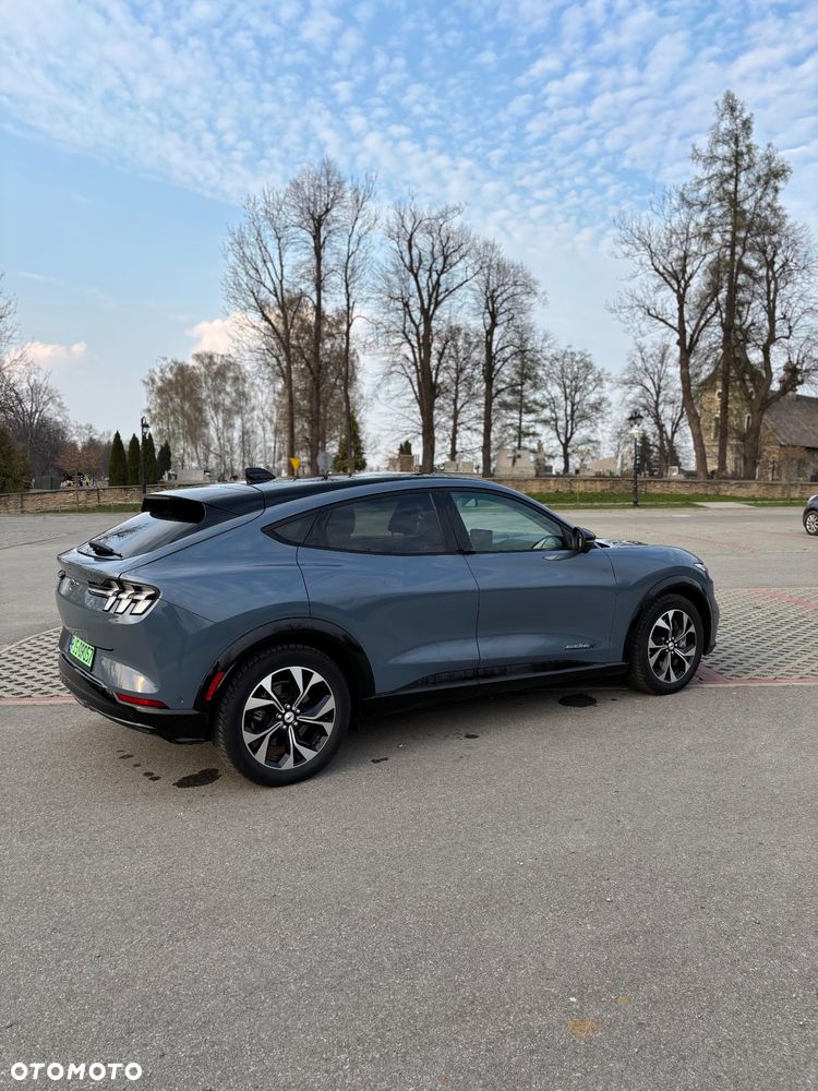 Ford Mustang Mach-E AWD PREMIUM - 5