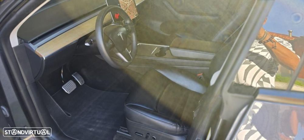 Tesla Model Y Tração Traseira - 12