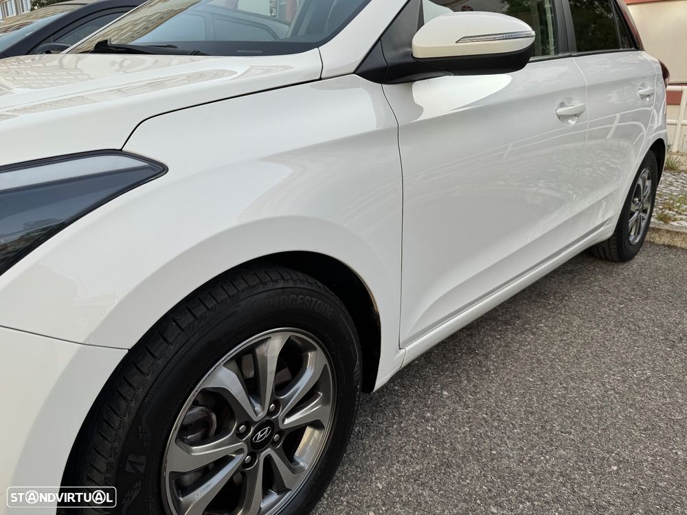 Hyundai i20 1.2 Classic - 6