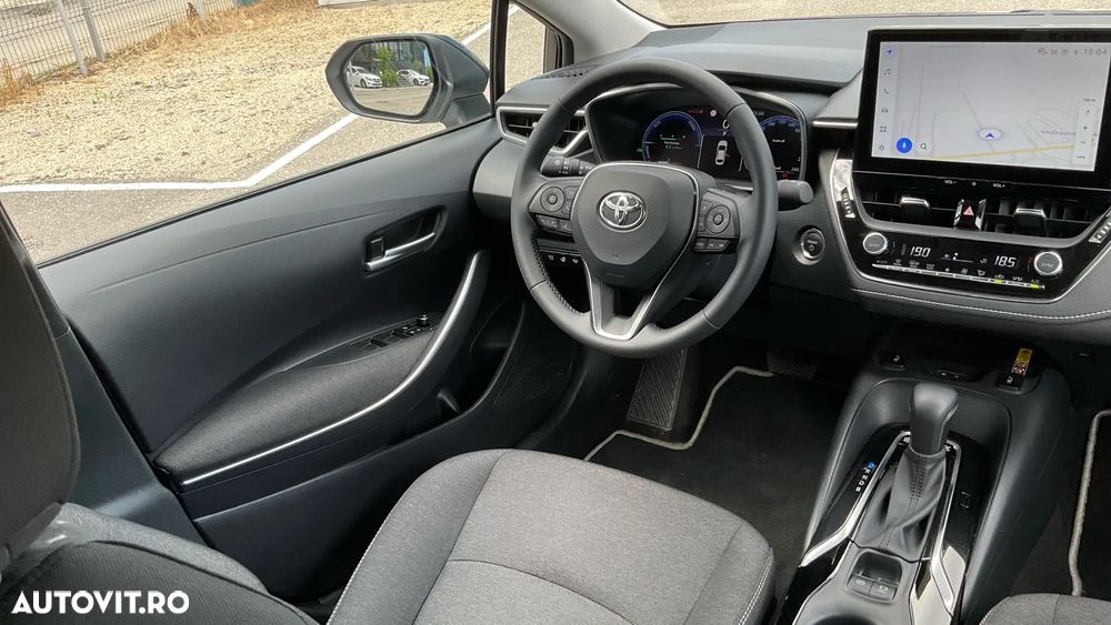 Toyota Corolla 1.8 HSD Dynamic - 37