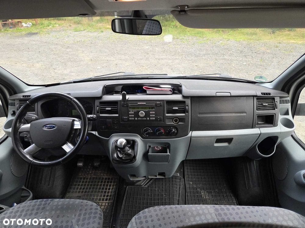 Ford Transit - 7