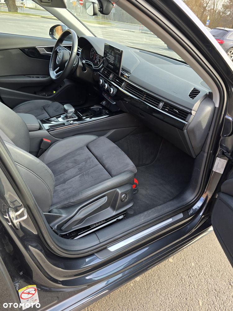 Audi A4 Limousine - 16