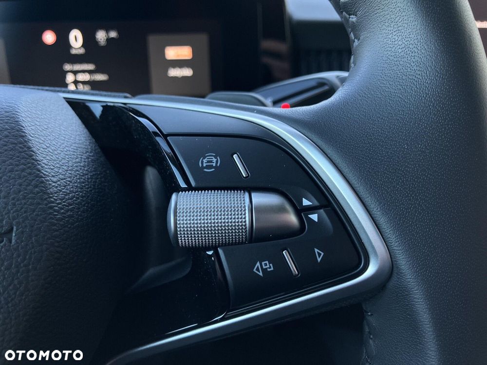 Skoda Superb 2.0 TDI SCR Selection DSG - 19