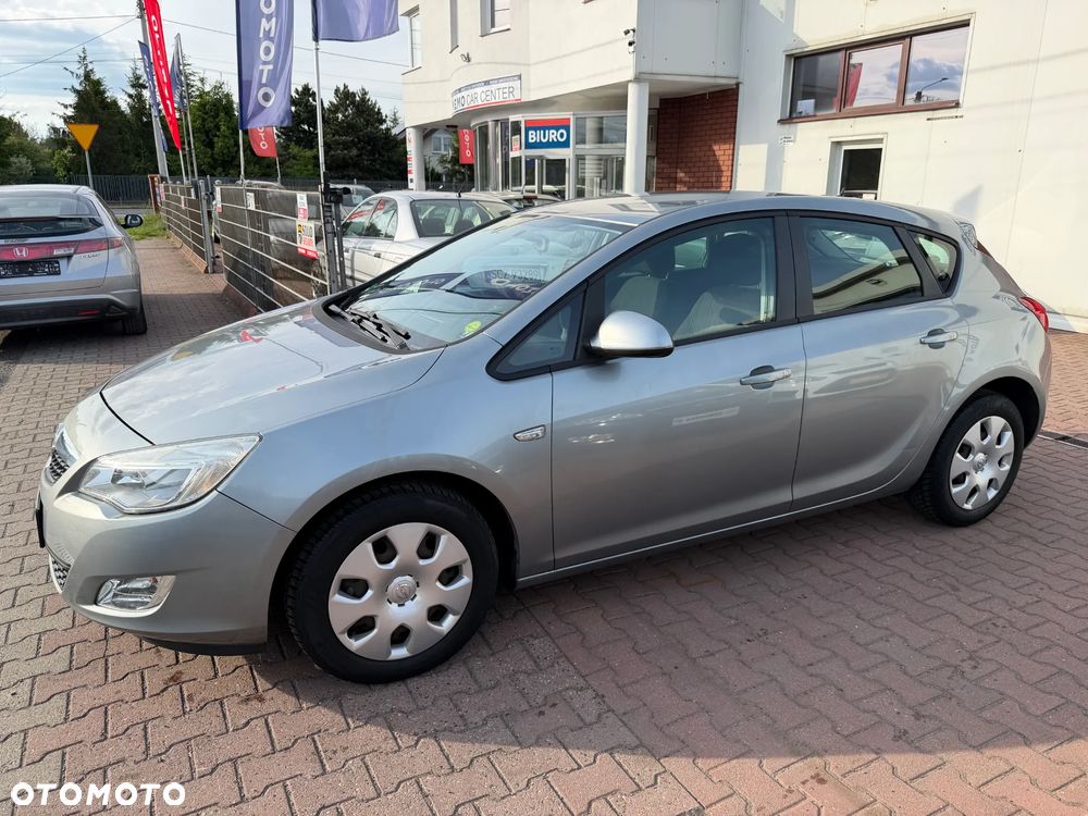 Opel Astra 1.4 ecoFLEX - 6