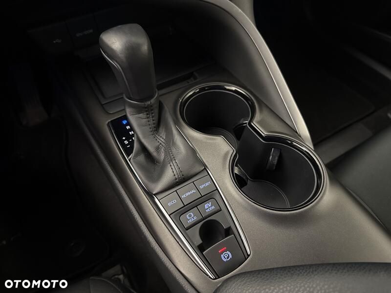 Toyota Camry 2022