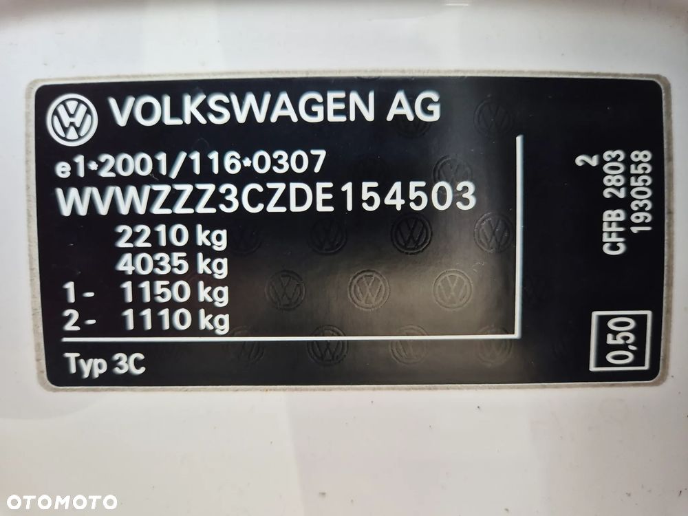 Volkswagen Passat 2.0 TDI Comfortline DSG - 40