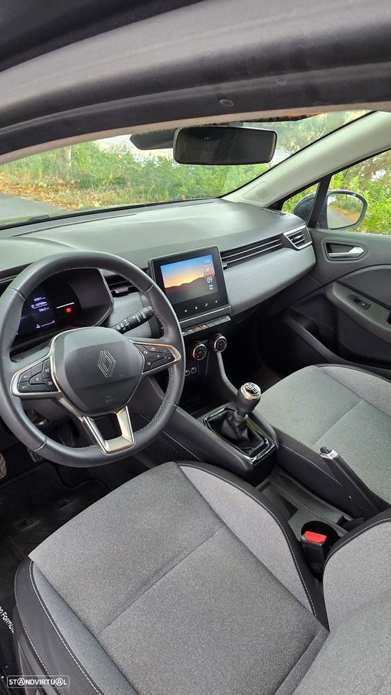 Renault Clio 1.0 TCe Techno Bi-Fuel - 18
