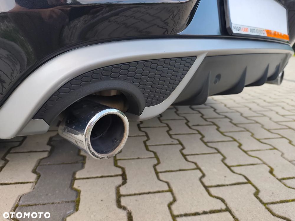 Volvo V40 D2 R Design - 19