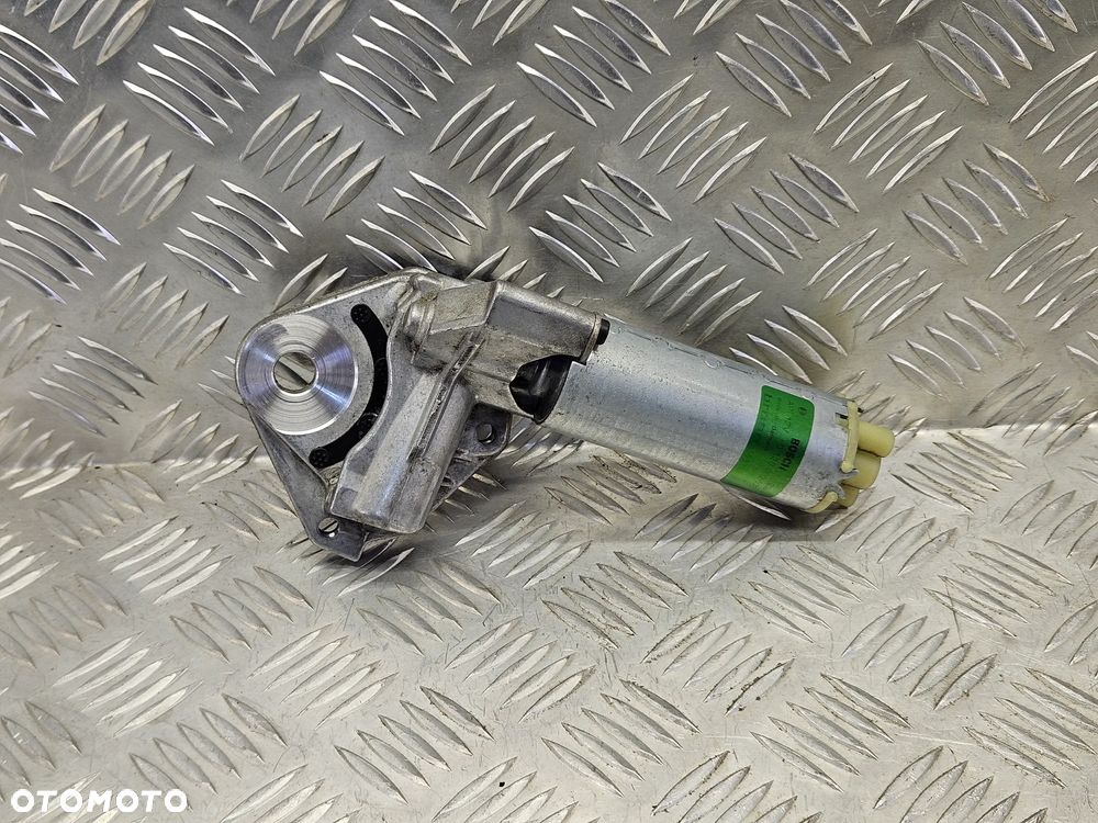 VW TOUAREG 7L Q7 03-09R SILNICZEK WYSOKOSCI FOTELA PRAWY 0130002530