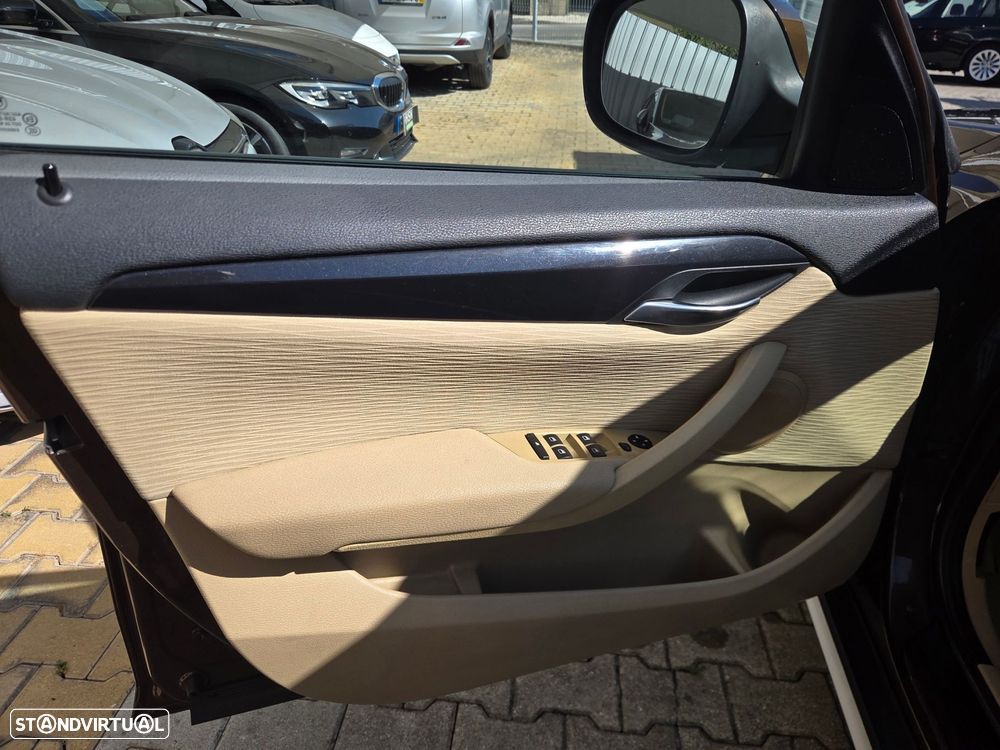BMW X1 18 d sDrive - 15