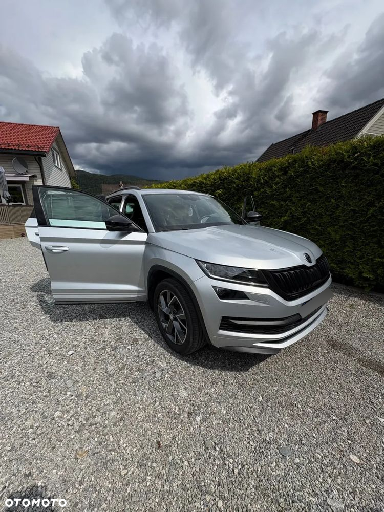 Skoda Kodiaq 2.0 TDI 4x4 DSG Sportline - 6