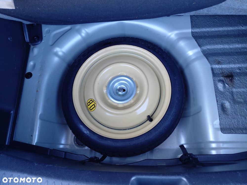 Mazda 2 - 21