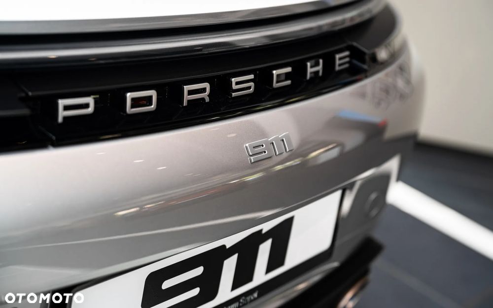 Porsche 911 Carrera S - 20