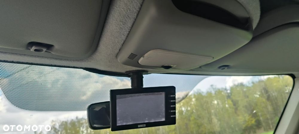 Volkswagen CRAFTER MAXI KONTENER 2.5 TDI 136 KM - 12