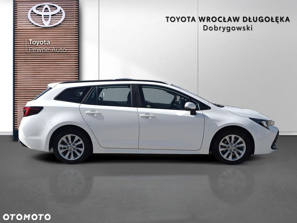 Toyota Corolla 2.0 Hybrid Comfort - 4