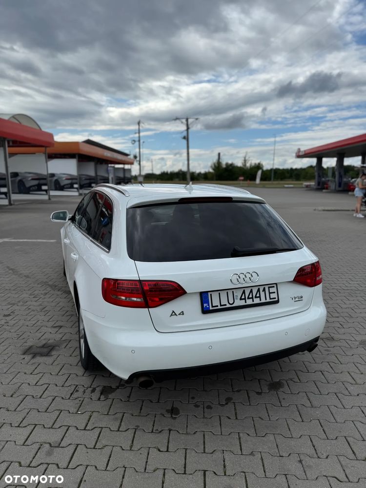 Audi A4 Avant 2.0 TFSI quattro S tronic Ambiente - 5