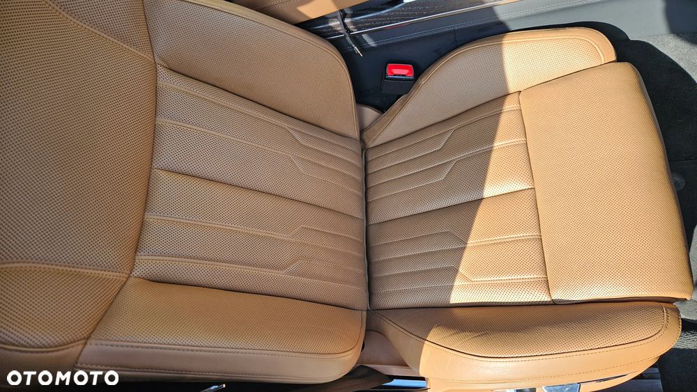 Audi A8 - 31