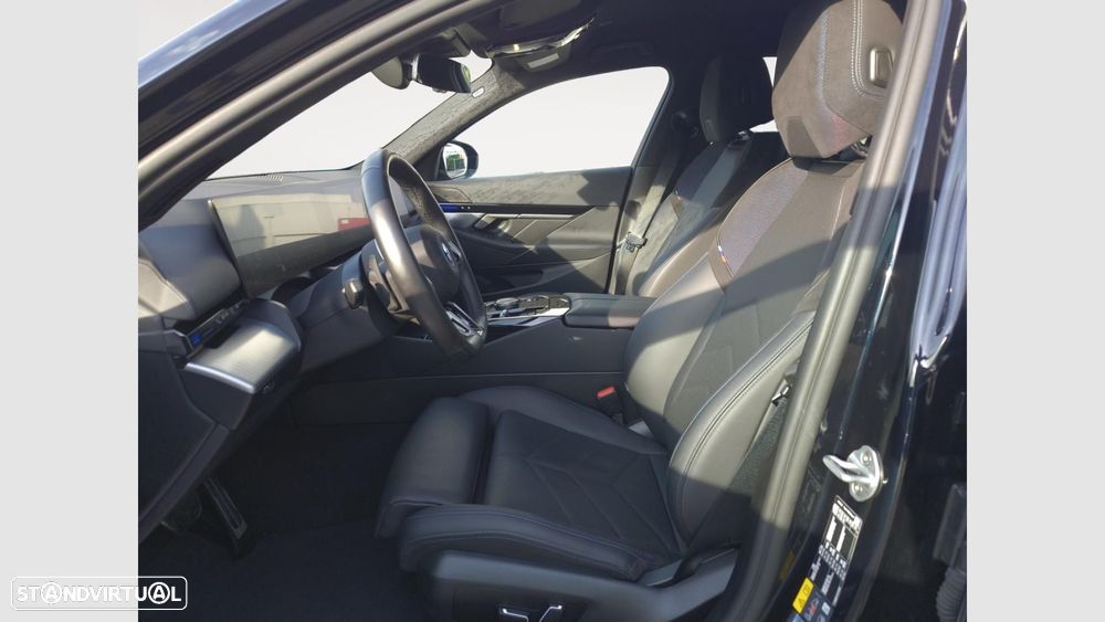 BMW 530 e Pack Desportivo M - 10
