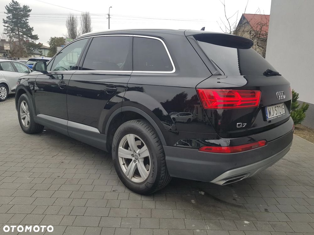 Audi Q7 - 4