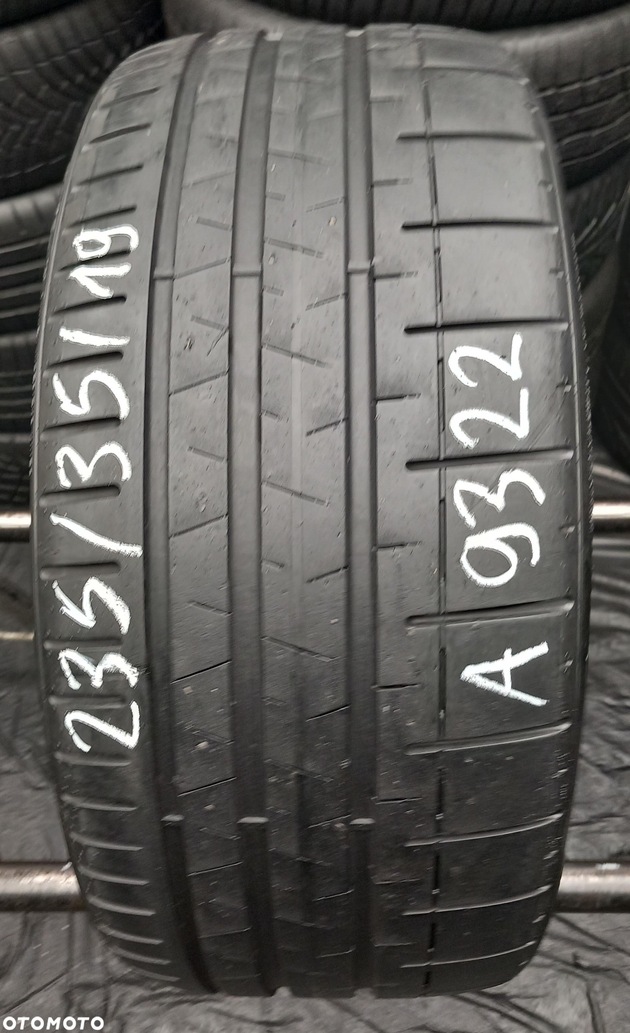 235/35/19 Pirelli P Zero Corsa PZC4 91Y - 1