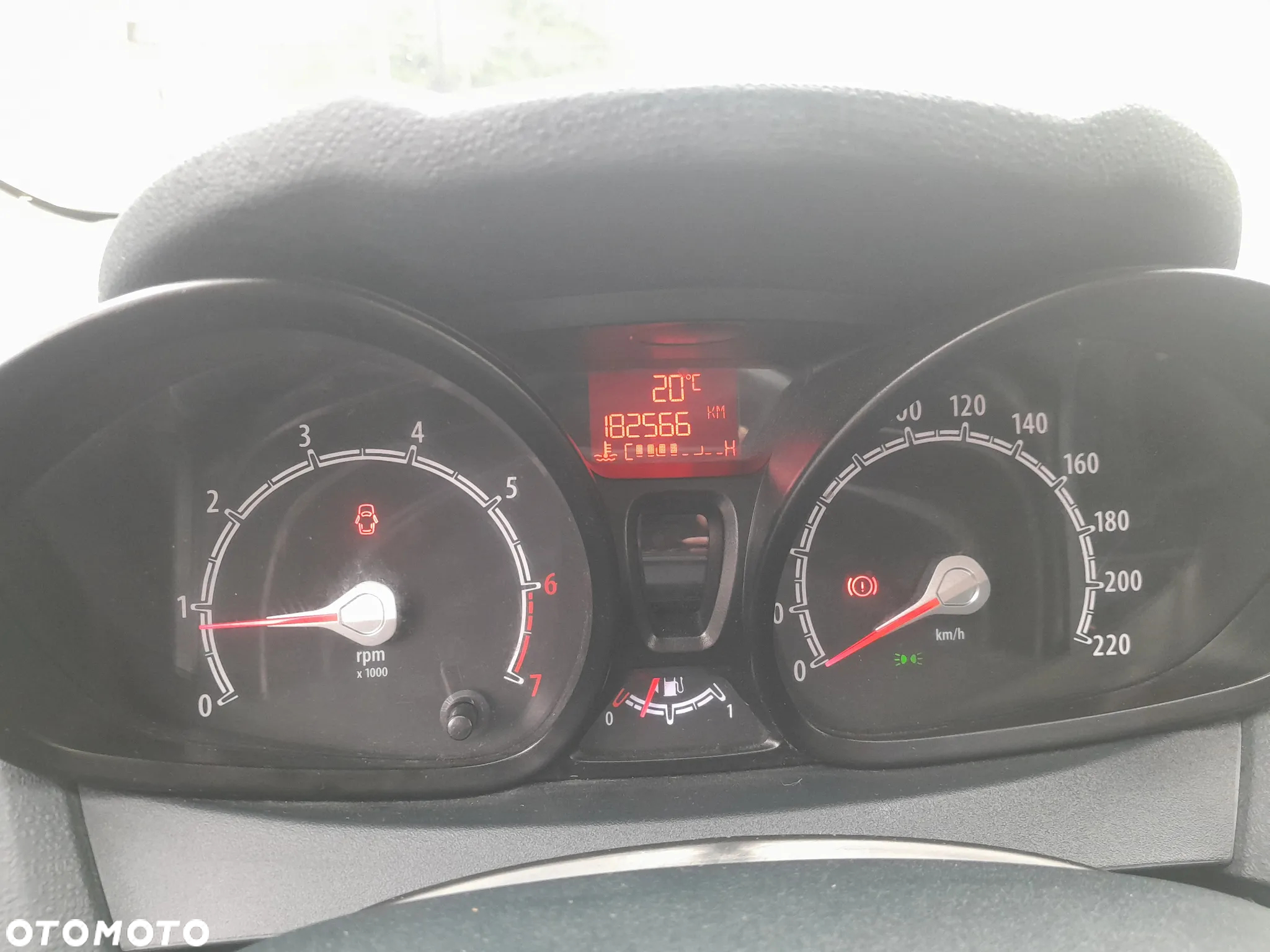 Ford Fiesta - 19