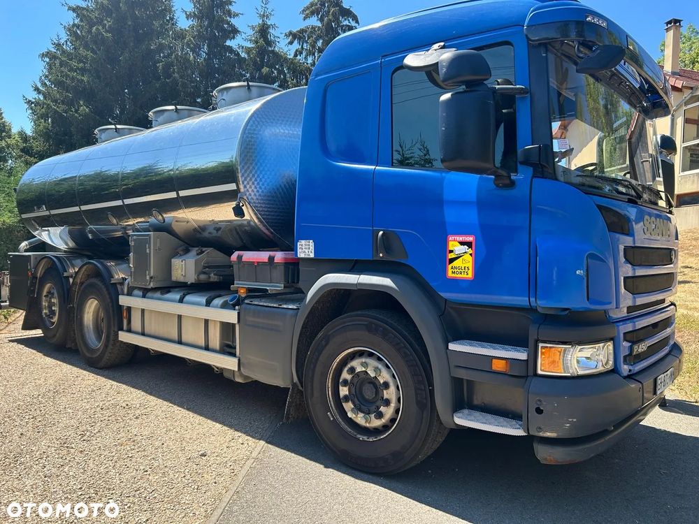 Scania P450 / RETARDER / 15.800L / PODNOSZONA OŚ / PRZEWÓZ MLEKA / SKRĘTNA OŚ - 1