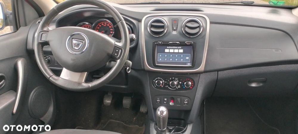 Dacia Logan 0.9 TCe SL Celebration S&S EU6 - 36