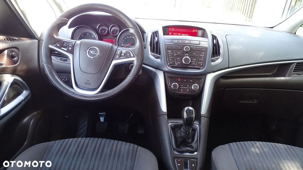 Opel Zafira Tourer 2.0 CDTI Selection - 10