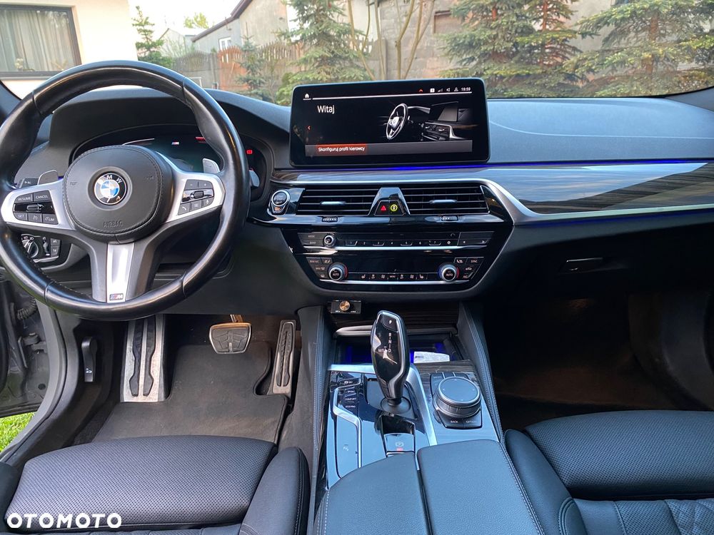BMW Seria 5 530i M Sport Edition - 11