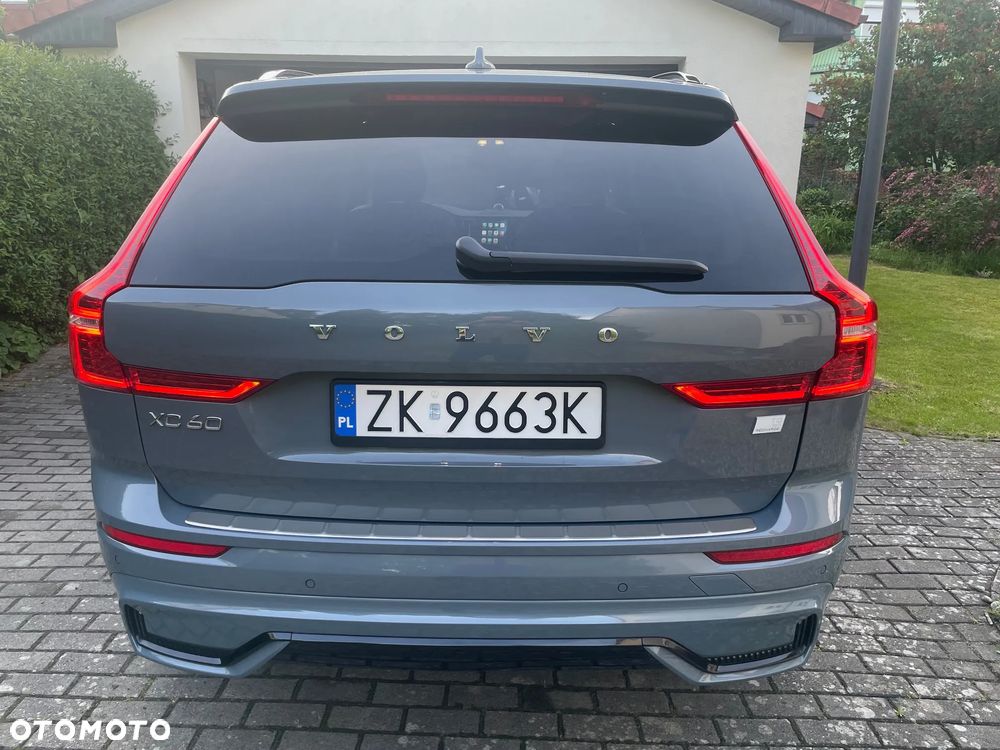 Volvo XC 60 T8 AWD Recharge Plus Dark - 7