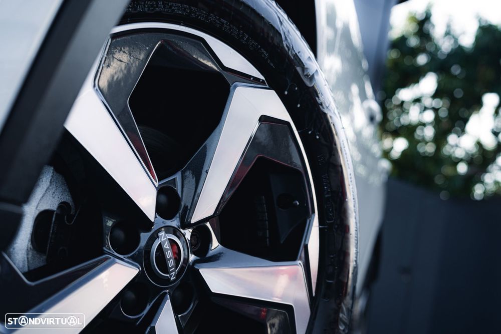 Nissan Qashqai 1.3 DIG-T N-Connecta J18 Led - 14