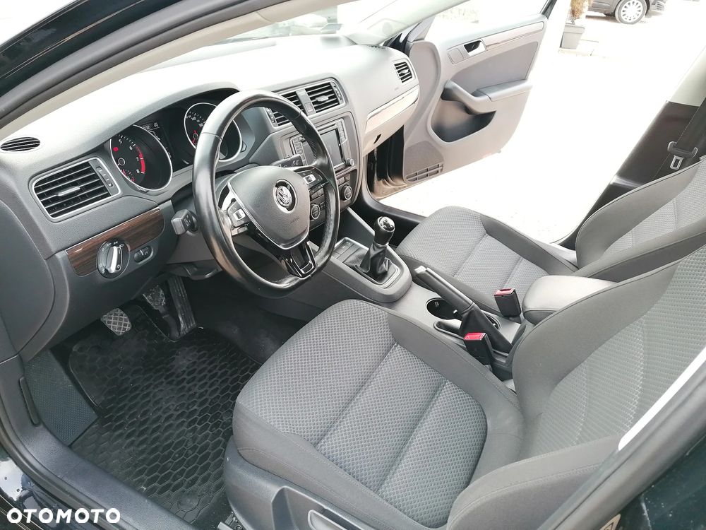 Volkswagen Jetta 1.4 TSI BMT Comfortline - 10
