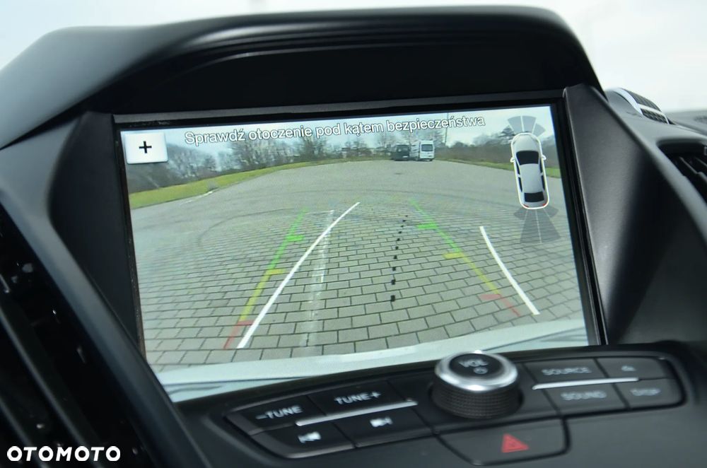 Ford Kuga Vignale 2.0 TDCi FWD - 25