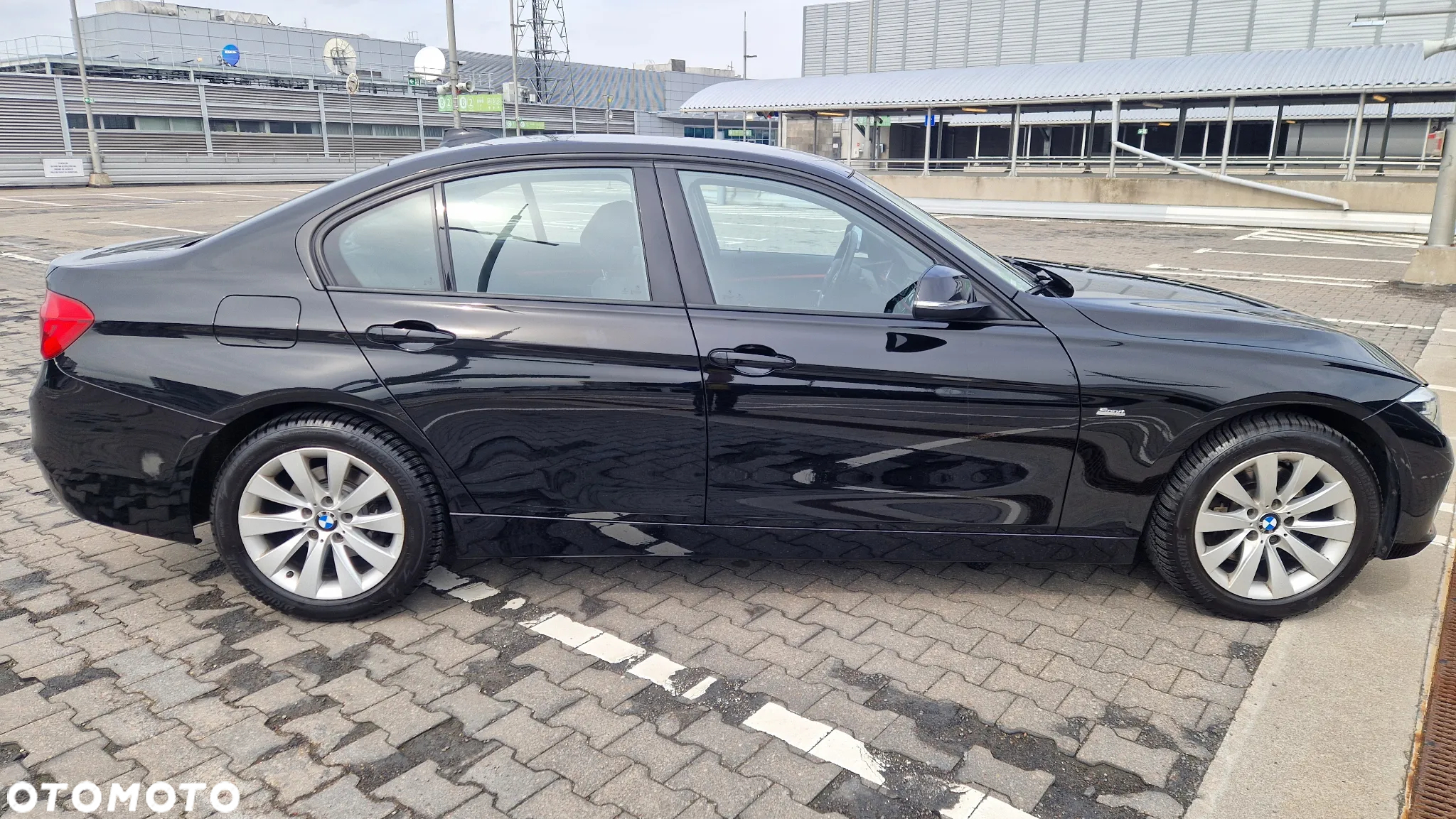 BMW Seria 3 330i GPF Sport Line - 7