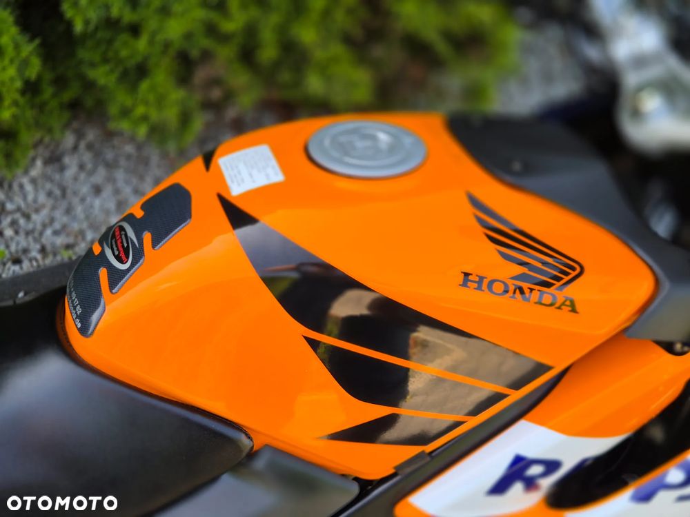 Honda CBR - 12