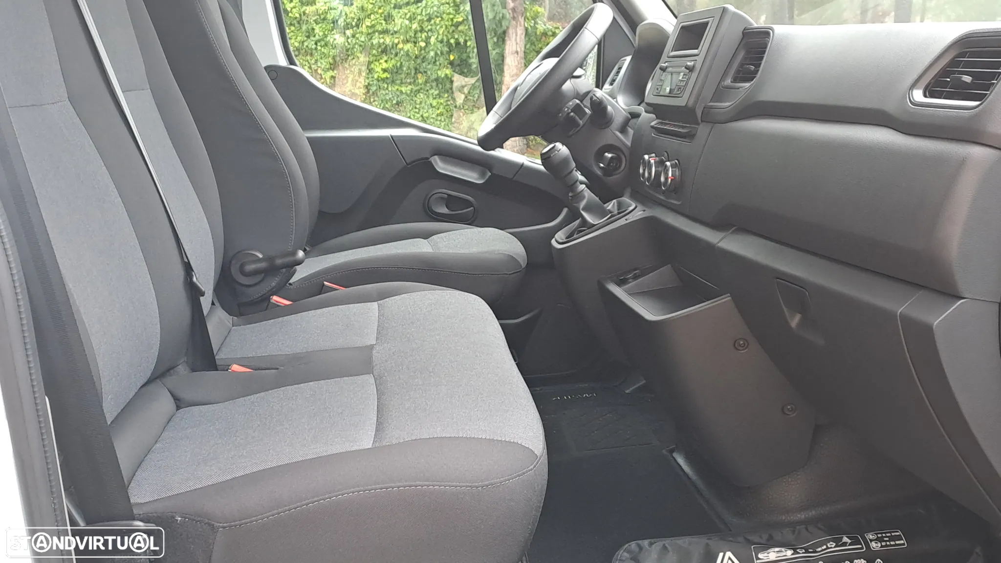 Renault MASTER Tr.Traseira L4H2 3,5T 2.3 Blue dCi 165 - 11