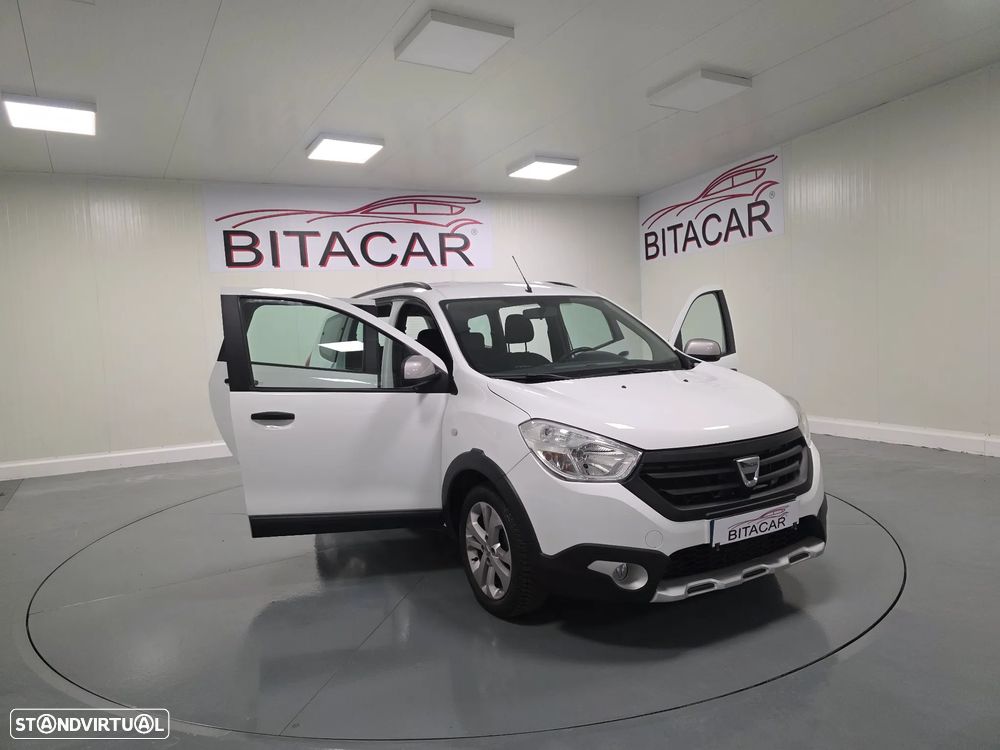 Dacia Lodgy TCe 115 Stepway - 8