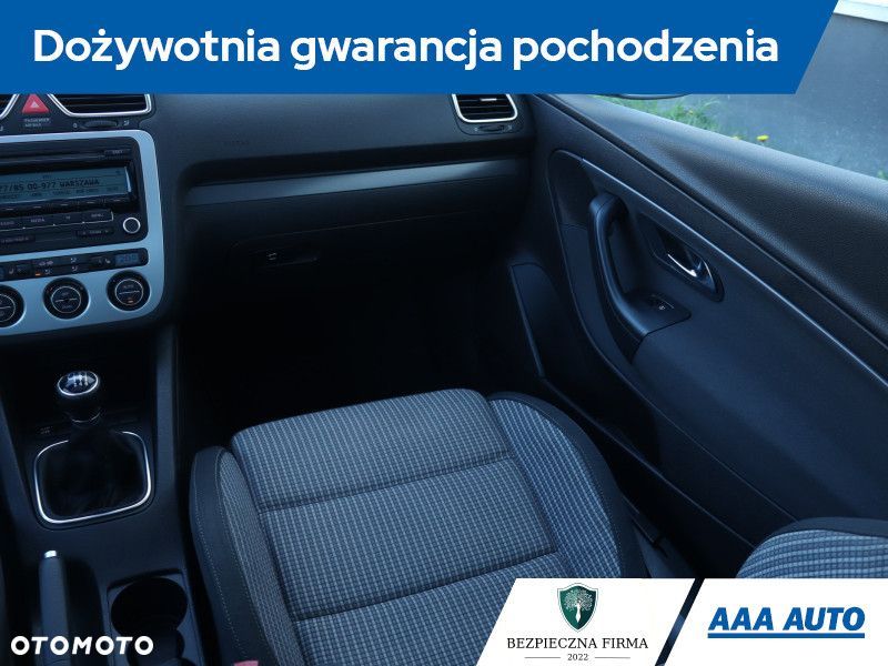 Volkswagen Eos - 10