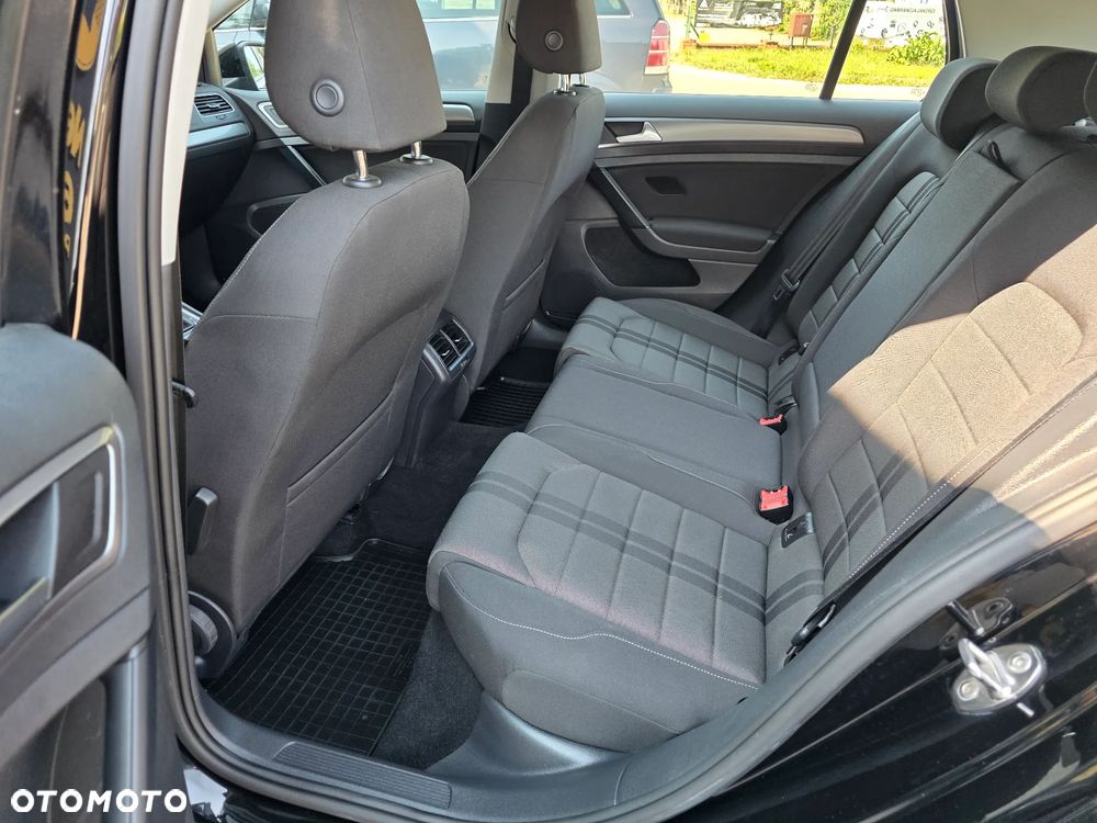 Volkswagen Golf 1.2 TSI BlueMotion Technology Comfortline - 9