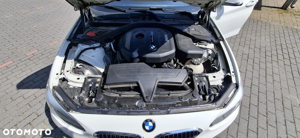 BMW Seria 1 116i Edition Metropolitan - 16