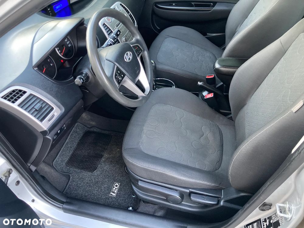 Hyundai i20 1.4 Automatik Comfort - 10