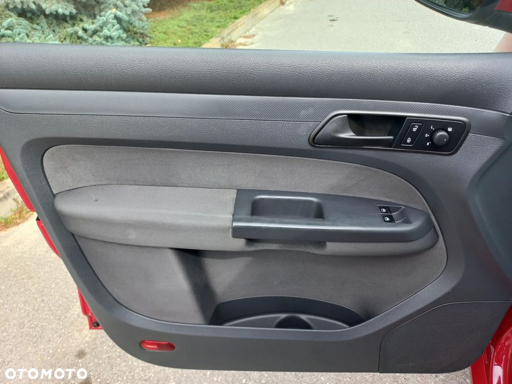 Volkswagen Caddy Trendline - 38