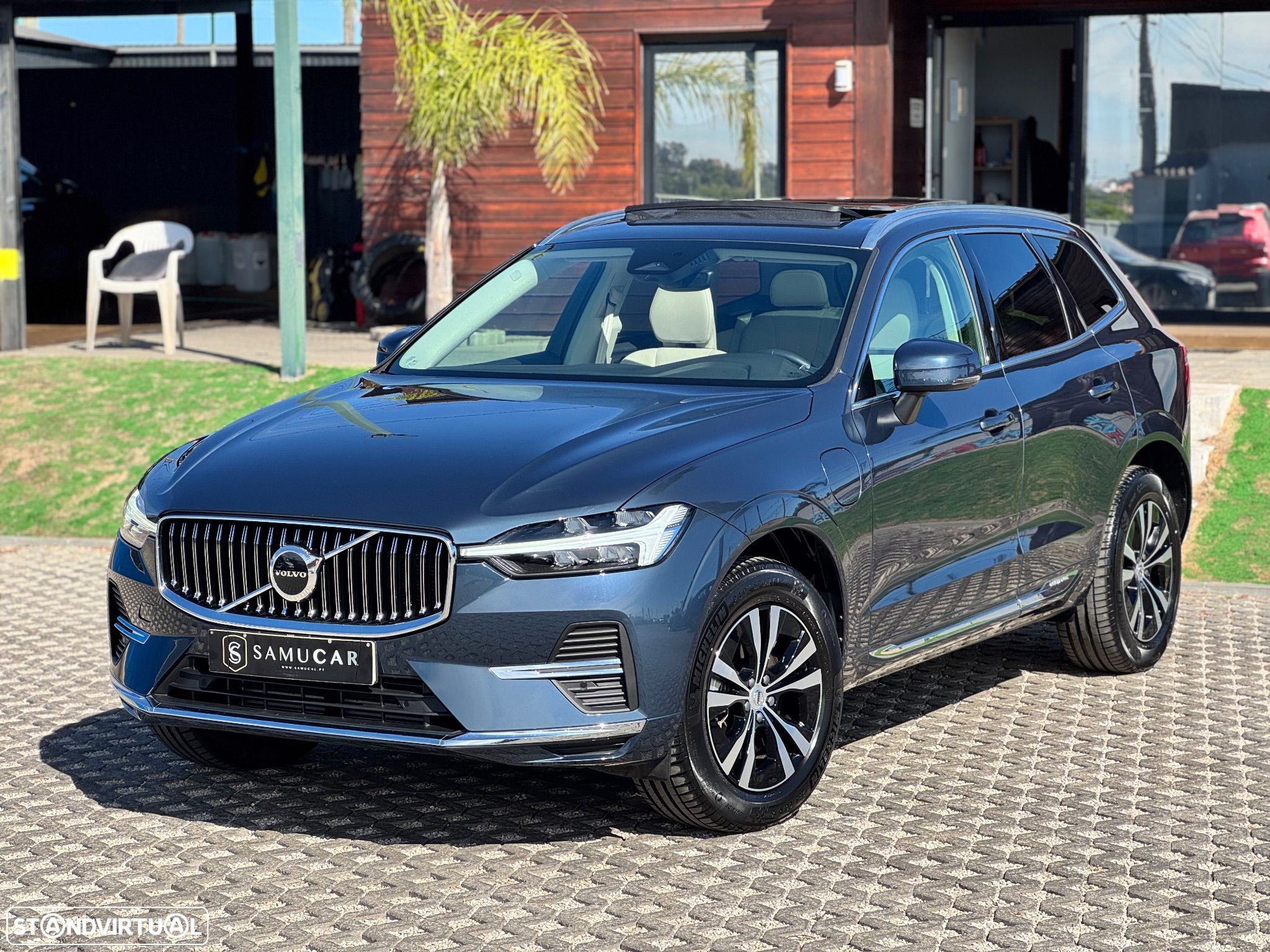 Volvo XC 60 2.0 T6 PHEV Core AWD - 1