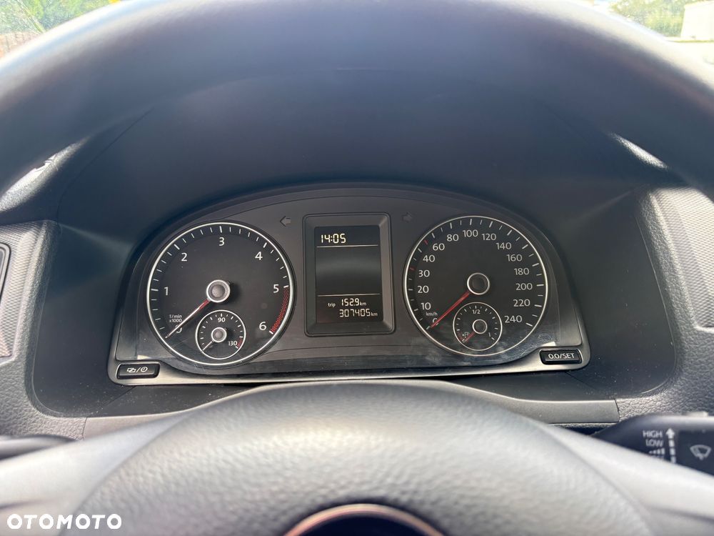 Volkswagen Caddy - 10