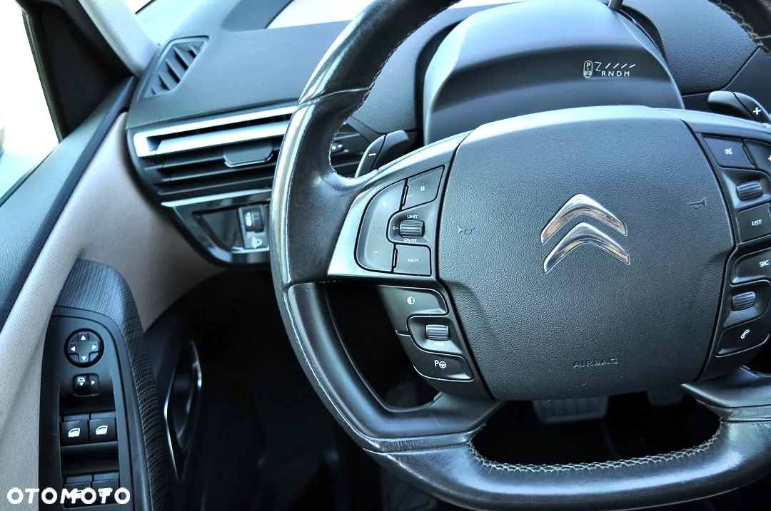 Citroën C4 Grand Picasso 2.0 HDi FAP Exclusive - 23