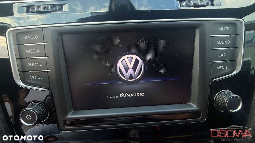 Volkswagen Golf Variant 2.0 TDI SCR DSG R-Line - 22