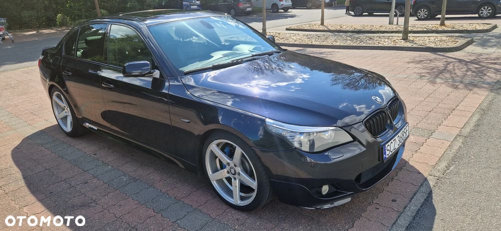 BMW Seria 5 540i - 2