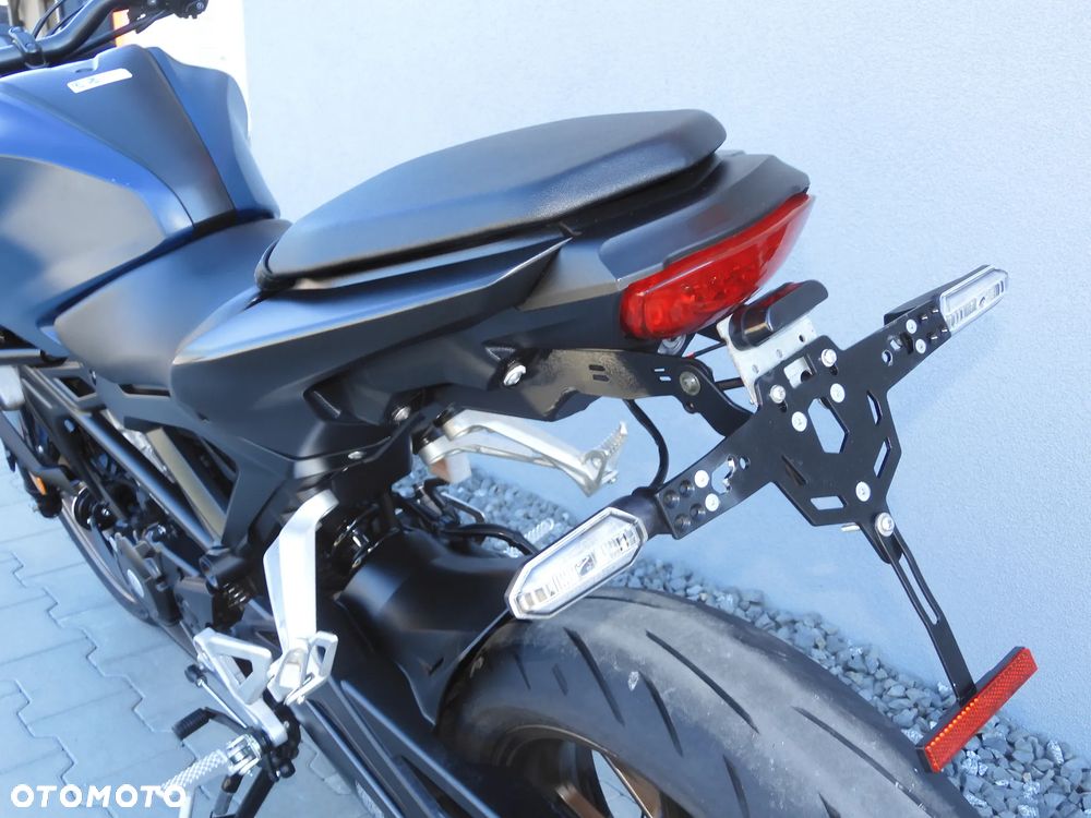 Honda CB - 31