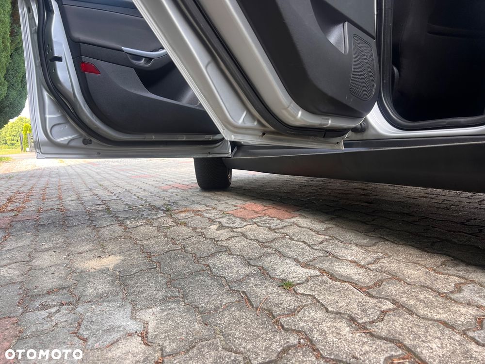 Ford Focus 1.6 Trend - 14