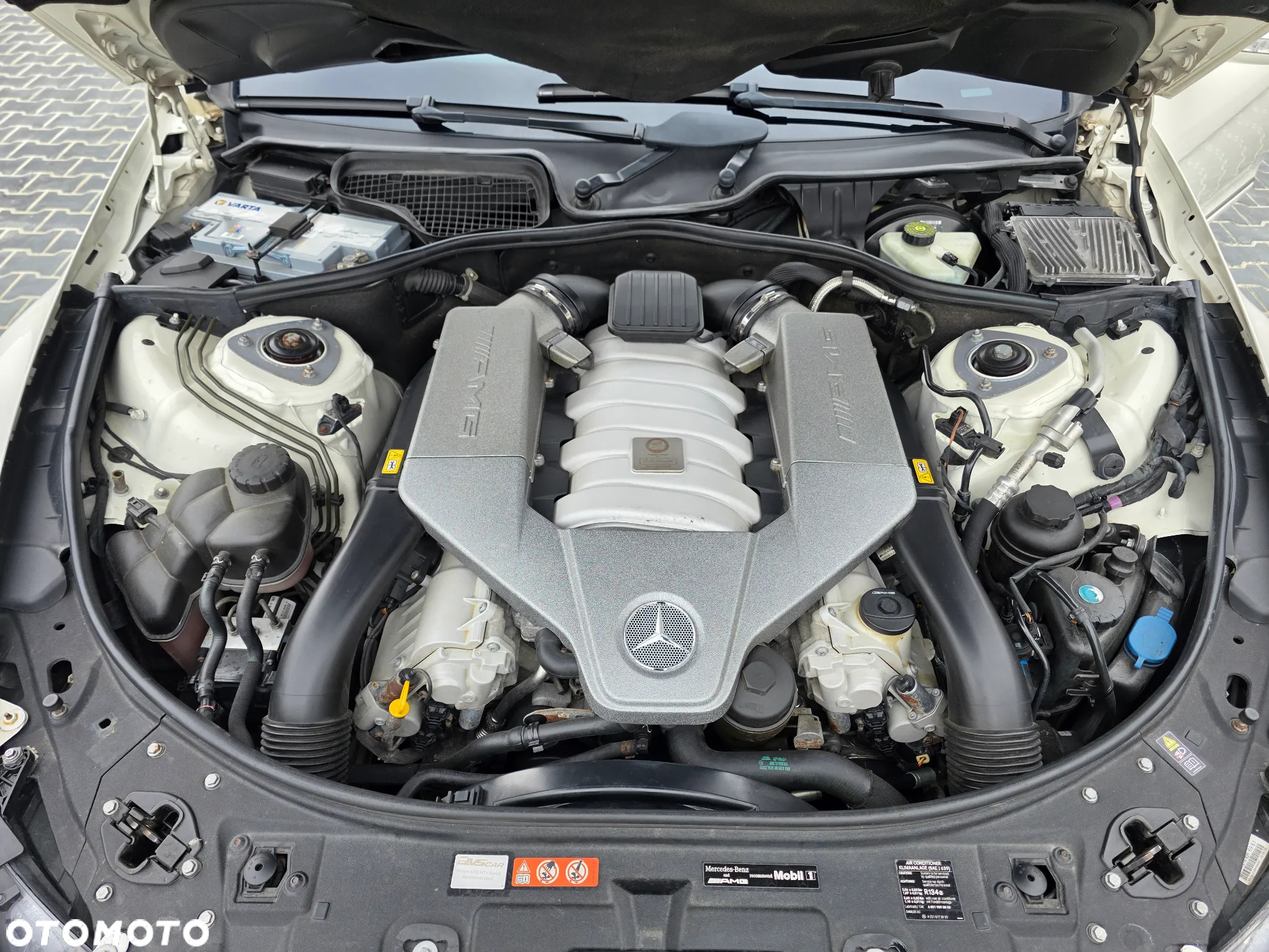 Mercedes-Benz CL 63 AMG - 19